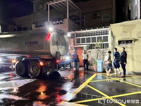 ▲「2026台灣國際馬拉松 in 台南」賽前，國內外選手入住台南星級酒店，卻一度因水壓不足無法盥洗，所幸市府深夜介入協調解危。（民眾提供，下同）