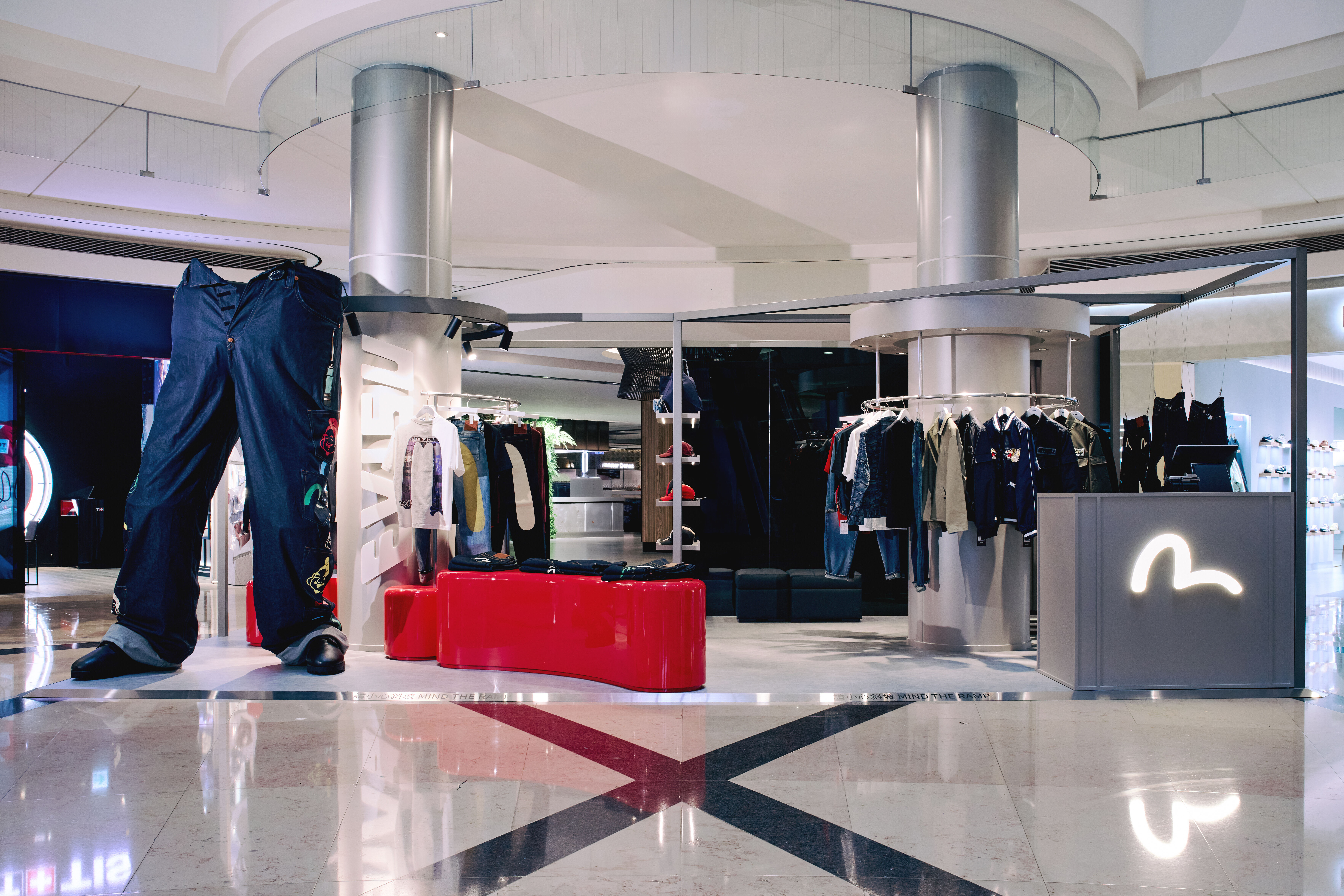 ▲▼   evisu  。（圖／品牌提供）