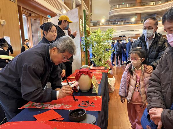 ▲慈濟板橋靜思堂歲末祝福。（圖／新北市民政局提供）