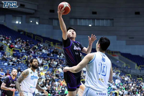 ▲新竹御嵿攻城獅收下4連勝。（圖／TPBL提供）