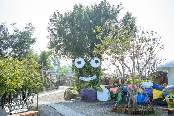 ▲▼南投最新親子農場「鹿芝谷生態景觀園區」，山谷裡與萌寵玩樂。（圖／部落客滿分提供）
