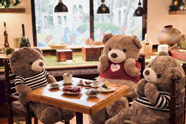 ▲▼理想大地百隻熊熊進駐。（圖／業者提供）