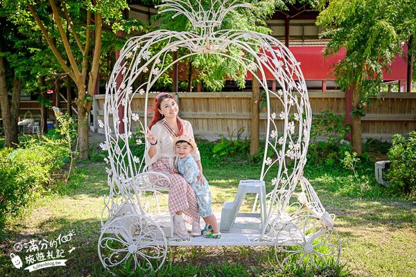 ▲▼台中騎馬體驗「先騰馬業神岡分部」，綠林包圍療癒的馬場基地。（圖／部落客滿分提供）