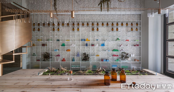 ▲▼全台最美藥局宣布停止營運。（圖／分子藥局提供）