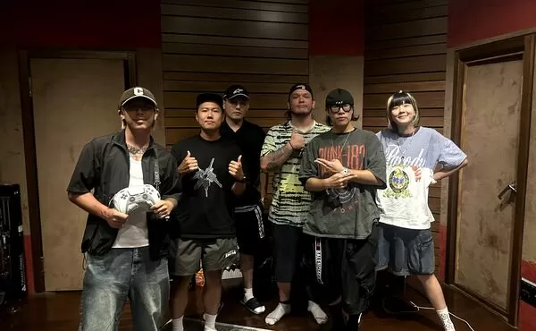 ▲▼玖壹壹和怕胖團改編伍佰的《浪人情歌》。（圖／滾石唱片提供）