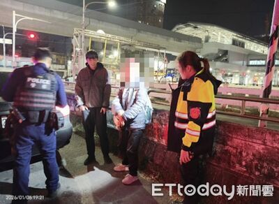 愛孫工作不穩！阿嬤上網兼職險淪詐騙車手　顫抖坐超商見警哭了