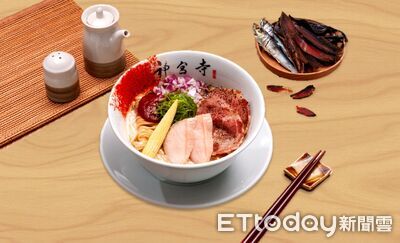 日本二層泡雞白湯拉麵高雄2號店進駐夢時代