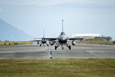 美F-16V延遲交機 台灣要求「非現金補償」創先例