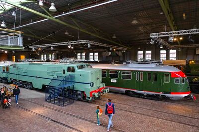 蘭鐵道博物館開箱！直擊王室御用車廂