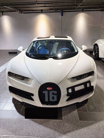 北檢查扣太子集團26輛名車，其中包含價值近2億元的布加迪「山豬王」（圖），近日將變價拍賣充公。（翻攝畫面）