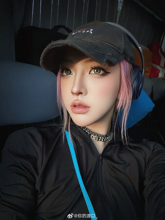 ▲▼百萬網紅口子姐猝逝。（圖／翻攝自微博）