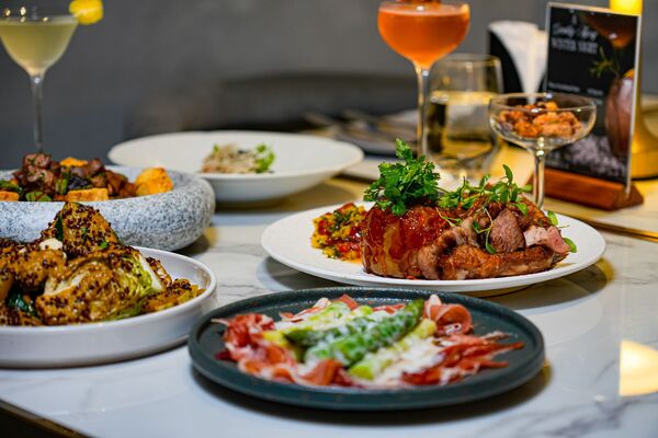 ▲▼台北東區餐酒館「緩緩FABULA」，藏身鬧區的質感約會、歲末聚餐首選。（圖／部落客珊莎提供）