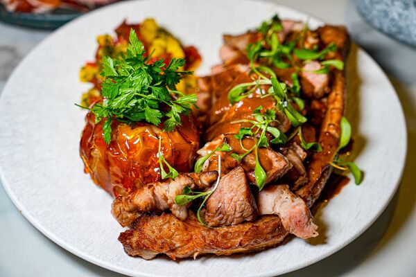 ▲▼台北東區餐酒館「緩緩FABULA」，藏身鬧區的質感約會、歲末聚餐首選。（圖／部落客珊莎提供）