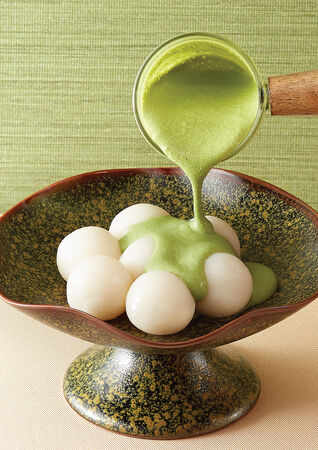 ▲辻利茶舗新甜品，還能自加淋醬。（圖／品牌提供）