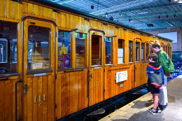 ▲▼荷蘭鐵道博物館經典列車介紹。（圖／travel with leo提供）