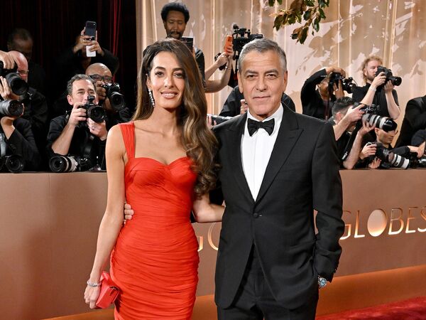 最美律師艾默穿紅禮服贏過一票女星　竟是近70年古董衣