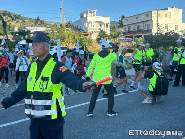 ▲盲人環台公益路跑感動落幕。（圖／記者楊晨東翻攝）