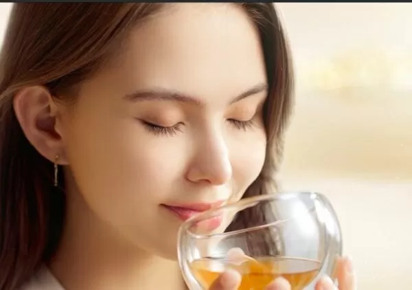 ▲▼昆凌代言滴雞精。（圖／農純鄉提供）