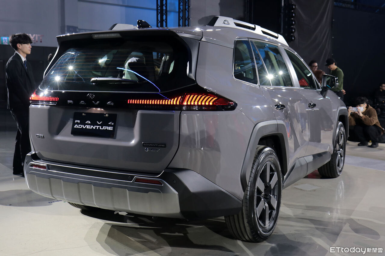 ▲快訊／104萬起！TOYOTA「第6代RAV4」台灣上市　目標3萬台繼續稱霸。（圖／記者張慶輝攝）