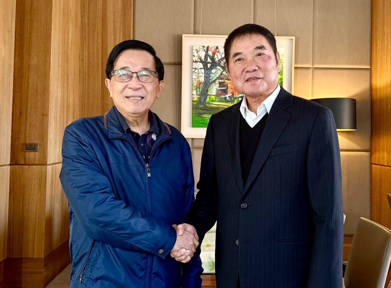 ▲▼苗栗縣長鍾東錦拜會前總統陳水扁。（圖／翻攝陳水扁臉書）