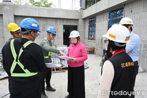 ▲▼花蓮縣長徐榛蔚前往視察「長良（九）早期農地重劃區農水路更新改善工程」施工進度，了解工程品質與執行情形。（圖／花蓮縣政府提供，下同）