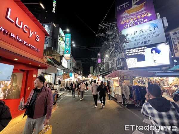 ▲▼        士林夜市     。（圖／記者項瀚攝）