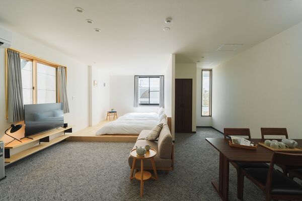 ▲薰衣草森林集團今宣布，旗下風格民宿品牌「尋路精選（Caption BY REINDEER）」正式於北海道美瑛推出全新旅宿「四季之家」與「落葉松之家」。（圖／薰衣草森林集團提供）