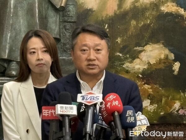 ▲▼國民黨副祕書長兼組發會主委李哲華受訪。（圖／記者鄭佩玟攝）