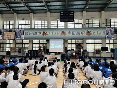 防制數位性別暴力　台東警方走入校園守護學子安全