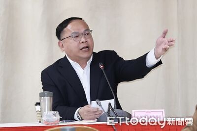 中選會稱公投綁大選是趨勢 王義川怒槓游盈隆:史上最差主委!