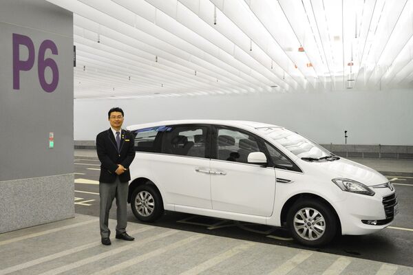 ▲君品酒店自助早餐供應至中午，集結各地經典台式美味，並提供機捷A1台北站免費接駁、24小時彈性入住專案。（圖／君品酒店提供）