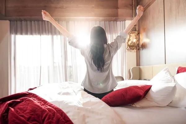 ▲君品酒店自助早餐供應至中午，集結各地經典台式美味，並提供機捷A1台北站免費接駁、24小時彈性入住專案。（圖／君品酒店提供）