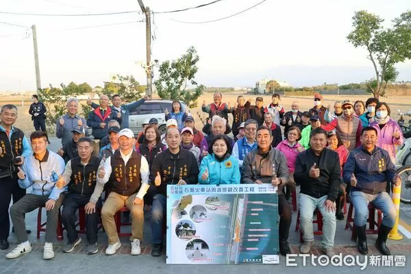 ▲雲林縣長張麗善率隊會勘斗南石龜火車站周邊環境，與地方代表討論改善方。（圖／記者游瓊華翻攝）