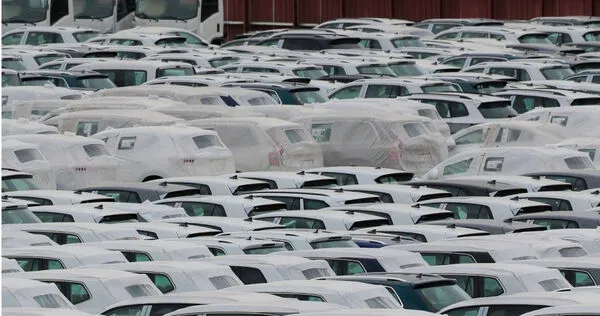 美國總統川普對多國祭出對等關稅，其中對台關稅高達20％，原因之一便是台灣對美規原廠車進口配額過低。（圖／報系資料照）