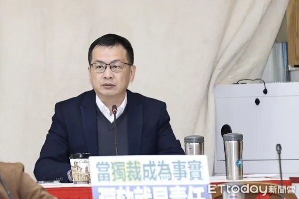 ▲羅智強15日出席立法院賴清德彈劾案第二場公聽會。（圖／記者徐文彬攝）