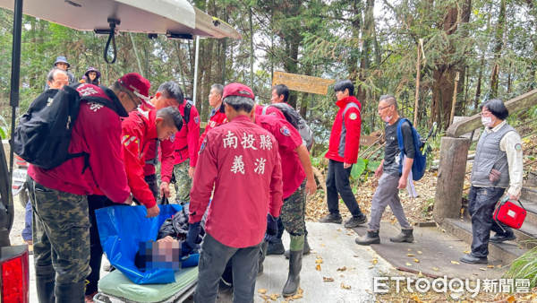 ▲鹿谷鄉溪頭鳳凰山林道救護案。（圖／記者高堂堯翻攝）