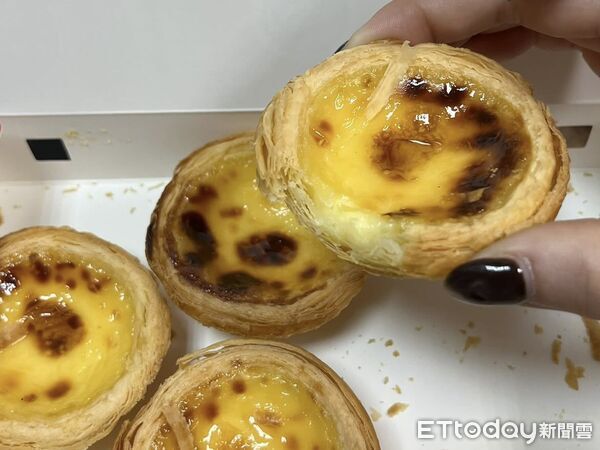 ▲▼讀者分享肯德基試賣新酥皮蛋撻。（圖／讀者提供）
