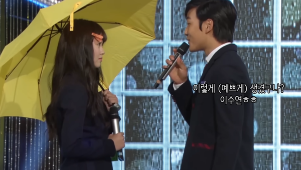 ▲▼想你 擁月。（圖／翻攝自YouTube／ 고유명사진구오빠）