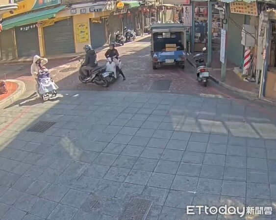 ▲▼金門機車碰撞事故，女騎士肇逃將依公共危險罪移送地檢。(圖／金門縣警察局金城分局提供)