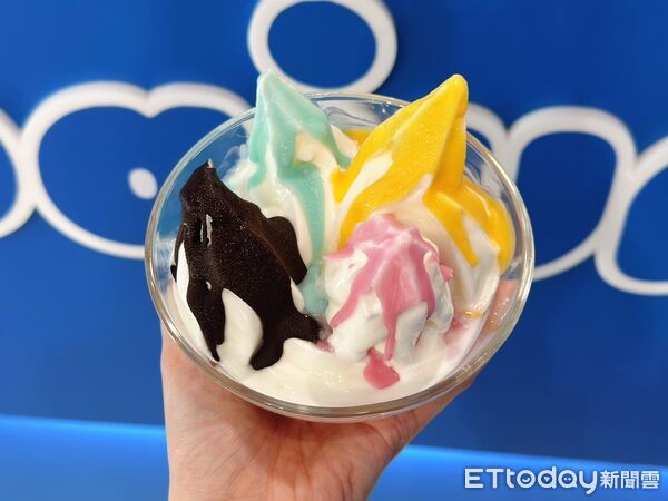 ▲▼韓國優格冰淇淋「Yoajung（요아정）」台灣首店插旗台北小巨蛋。（圖／記者蕭筠攝）