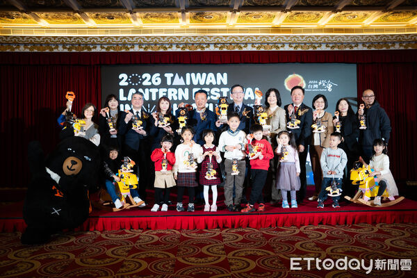 ▲▼  2026台灣燈會小提燈「喔熊馬抵嘉」超萌亮相！3月3日起限量發放   。（圖／嘉義縣政府提供）