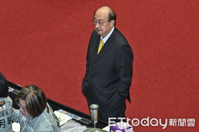 互不相讓！柯建銘、蔡其昌午間協商喬不攏　預計明採不具名投票