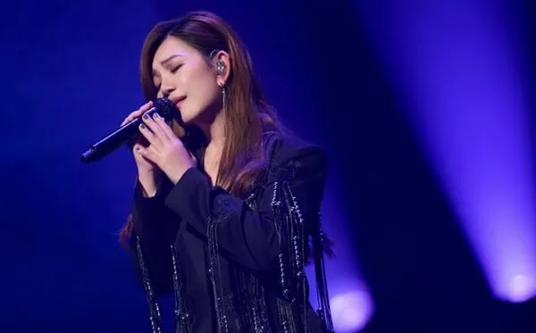 獨家／微博惡臭惹不起？梁靜茹關帳 7 日驚人轉變　轉戰小紅書底氣十足