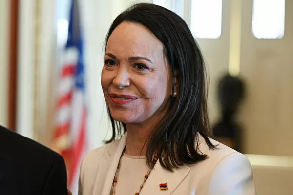 ▲▼美國總統川普15日於白宮會晤委內瑞拉反對派領袖、諾貝爾和平獎得主馬查多（María Corina Machado）。（圖／路透）