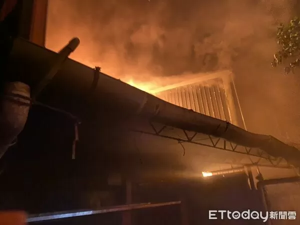 ▲屏東民宅火警，屋主送醫宣告不治。（圖／記者陳崑福翻攝，下同）