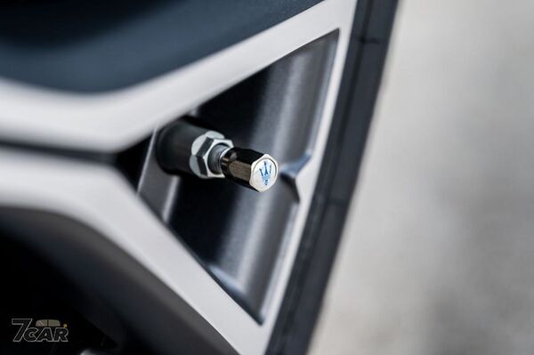 靈感來自多洛米蒂山脈　Maserati 發表 Grecale Cristallo 特別版