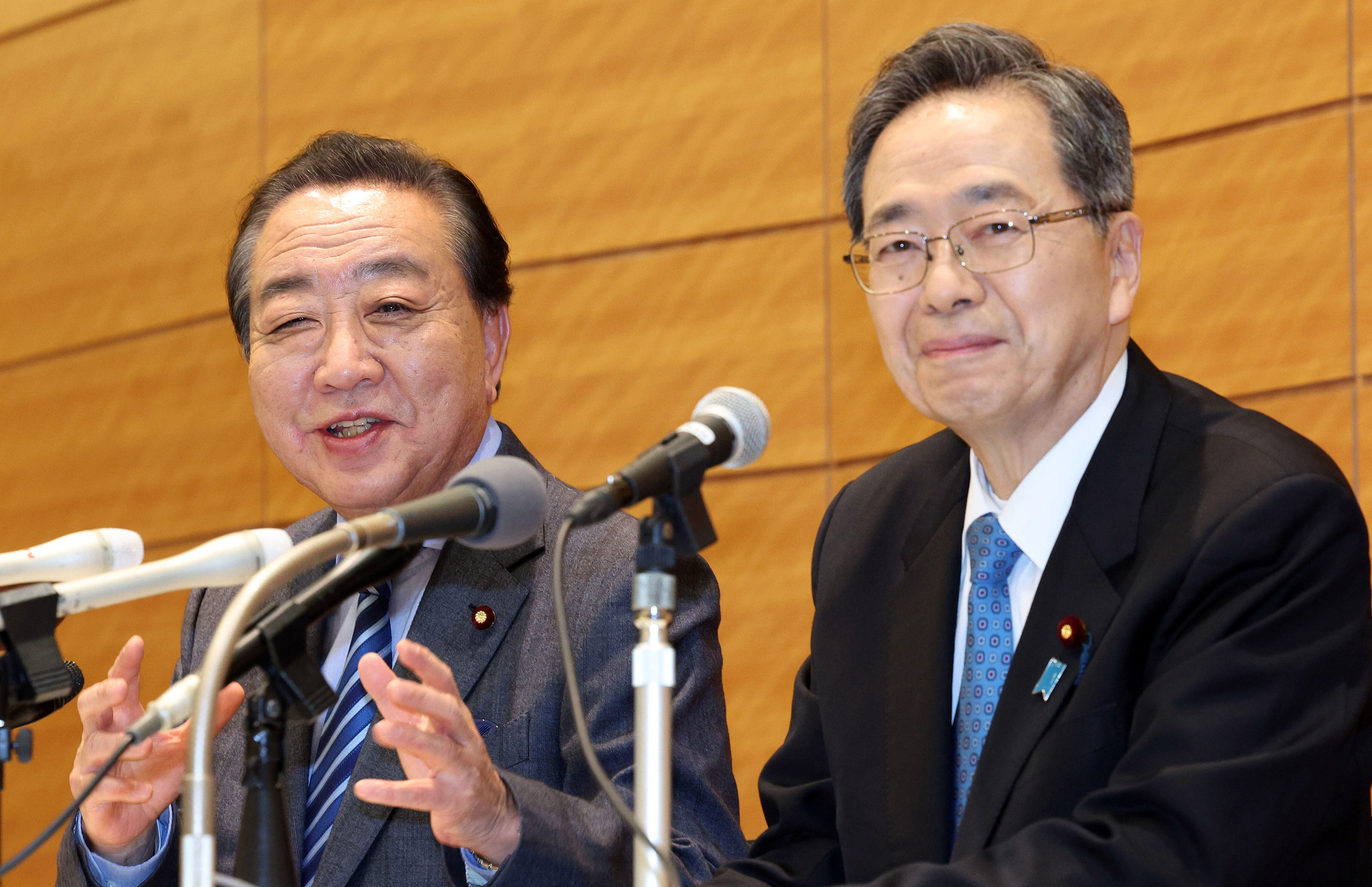 ▲▼立憲民主黨黨代表野田佳彥、公明黨黨代表齊藤鐵夫決定籌組新政黨，黨名為「中道改革連合」。（圖／達志影像／美聯社）