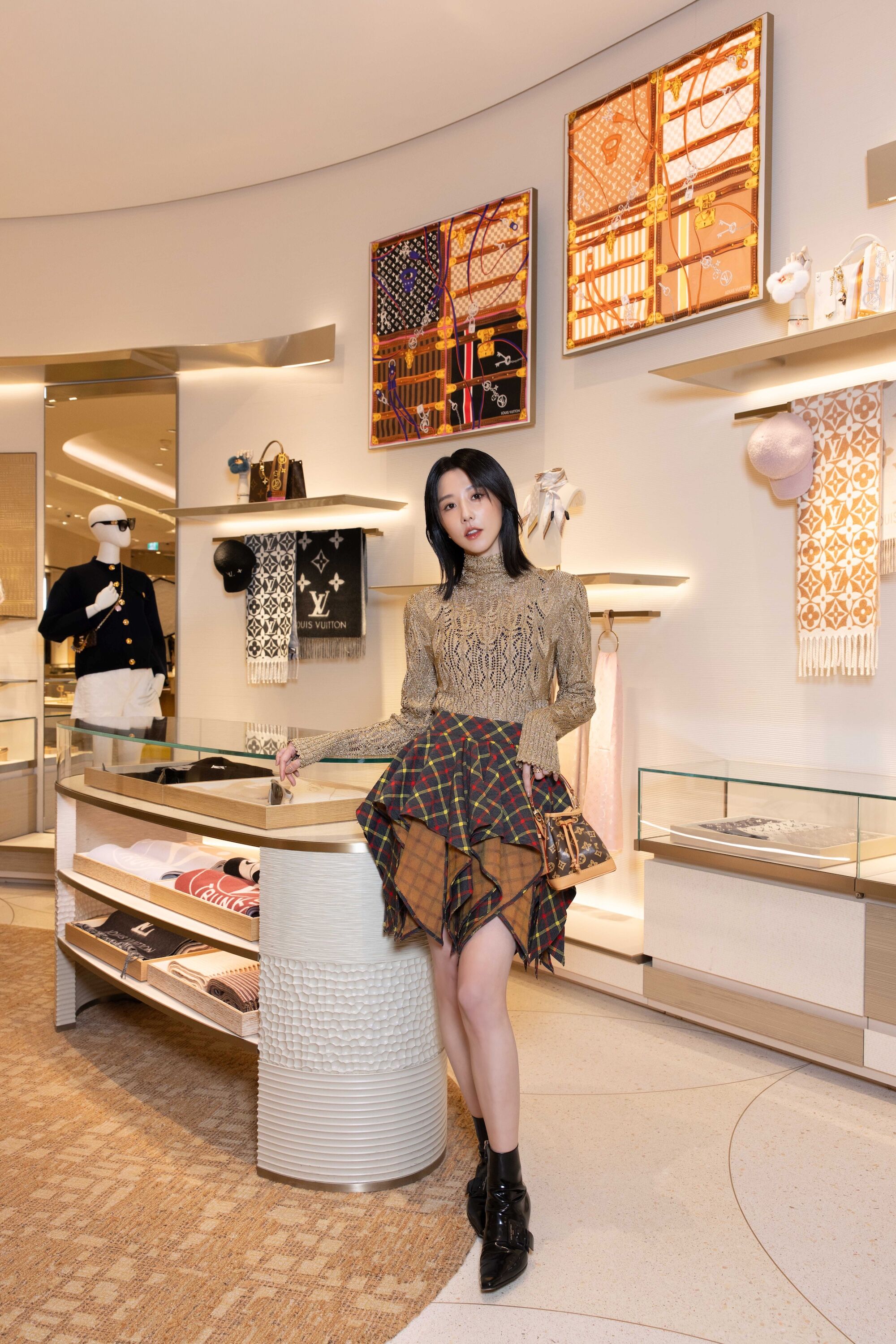 ▲LV 130周年。林奕嵐、邵雨薇、王淨、隋棠、范少勳（圖／品牌提供）