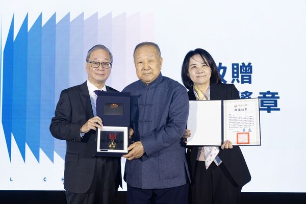 ▲▼文化部說明「全華網詐欺案」邁入終章，藝術家劉國松促成案件關鍵突破。（圖／文化部）