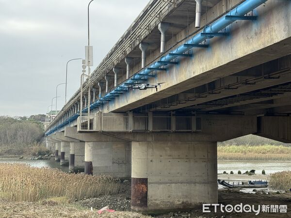 ▲▼公路局引進「無人機AI智慧橋梁檢測系統」。（圖／記者李姿慧攝）